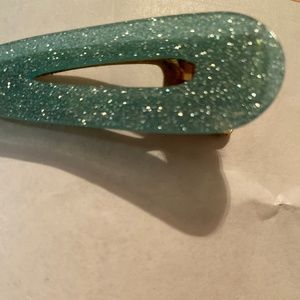 Blue glittery hair clip